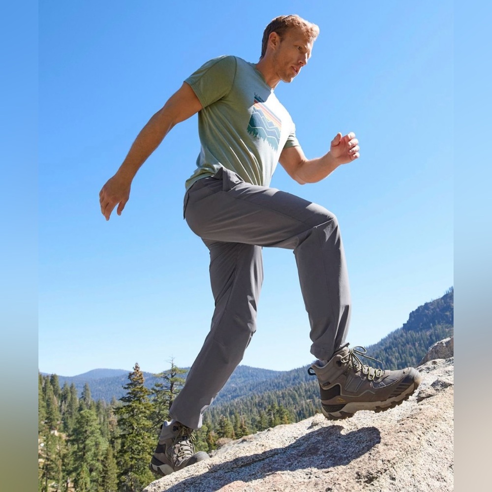 L.L. BEAN Men's Pant‎ Hiking Outdoor Grey Multisport Athletic Performance Large